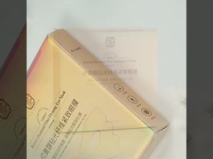 Pequeña caja de regalo de belleza de perfume para mujeres con papel holográfico