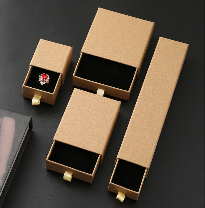 Joyería Envío Cajas de embalaje de cartón Para el lujo de compromiso Brazalete Collar tamaño pequeño