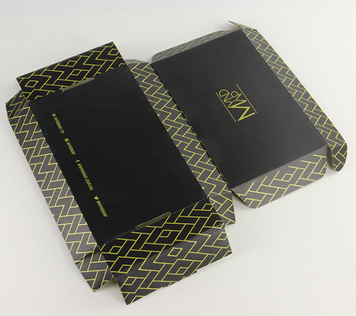 7x5x2 acanaló las cajas coloreadas del anuncio publicitario para el envío del paño de la ropa