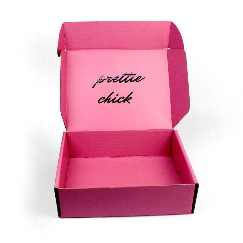 Plegado de cajas pequeñas de cartón corrugadas personalizadas para el envío en línea