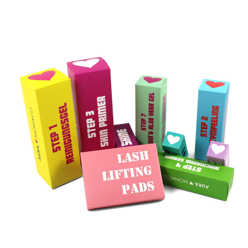 Impresión en color Caja de regalo cosmético Embalaje Botellas de loción de diferentes tamaños Para productos para el cuidado de la piel