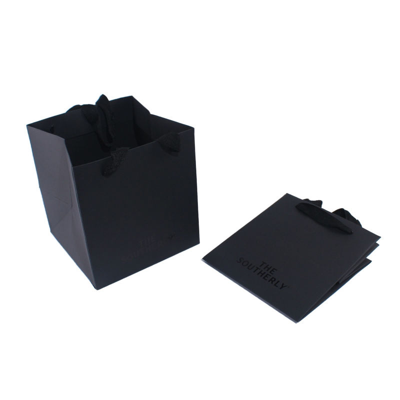 Caja de regalo de cartón de lujo negro embalaje jar de miel y vela con inserción de esponja y bolso