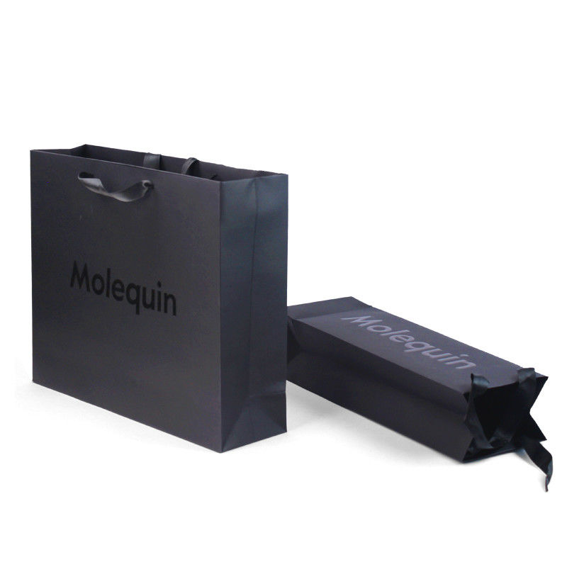 Bolsas de compras de papel negro personalizadas con mangos de cinta Diseño de caja de embalaje de producto elegante