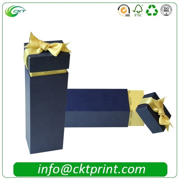 Papel de cartón corrugado con laminación / barniz brillante
