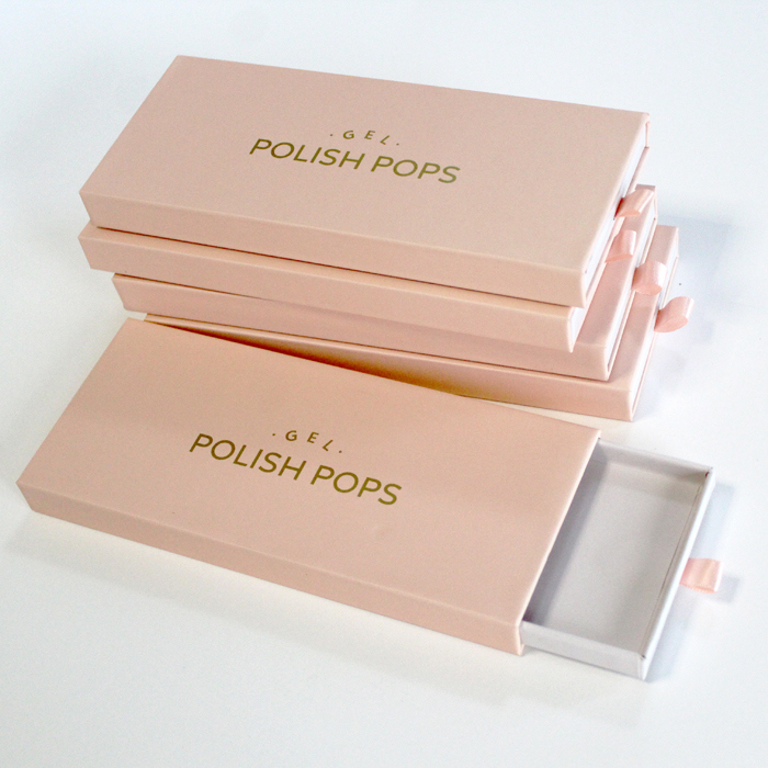 Prensa de lujo en uñas Caja de embalaje con recubrimiento UV de laminación brillante y barniz para manicura de belleza uñas falsas