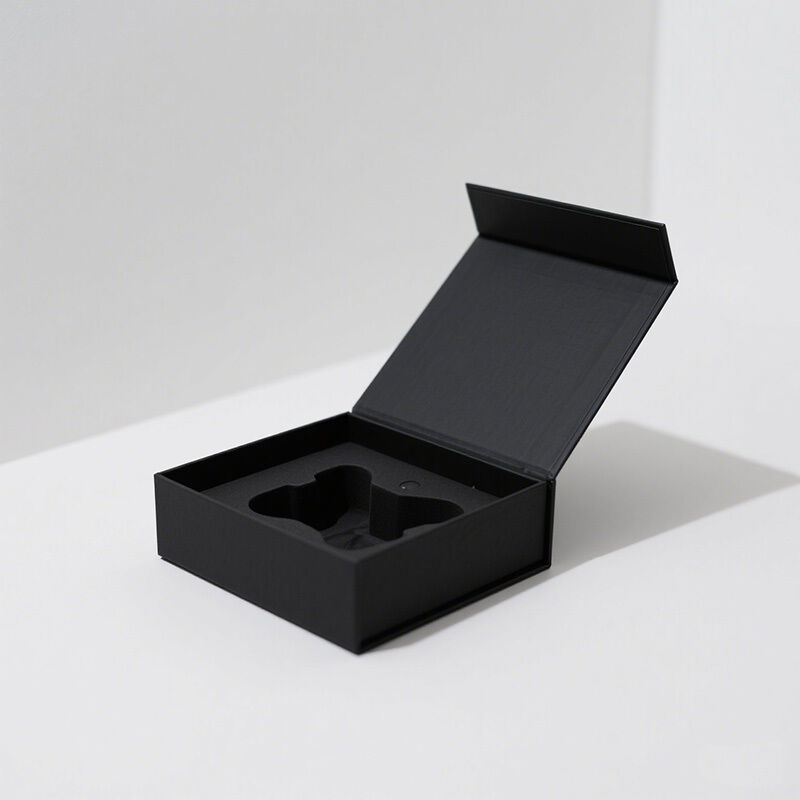 Caja de embalaje de regalo magnética de cartón rígido con inserto de espuma EVA con logotipo personalizado al por mayor y materiales reciclados