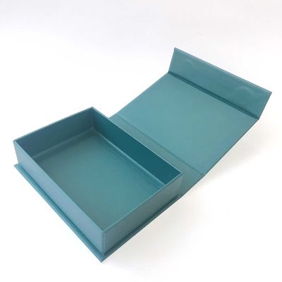 Caja de regalo magnética sólida azul del rectángulo con la cinta