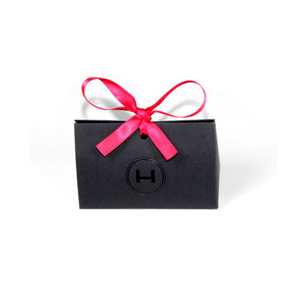 Bolso de papel de textura personalizada de tamaño pequeño para el embalaje de bodas y festivales regalo