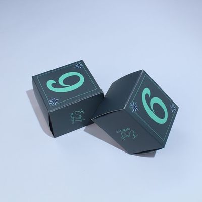 Cajas impresas personalizadas adecuadas para la Navidad Caja de misterio personalizada para el cuidado de la piel moda de diseño